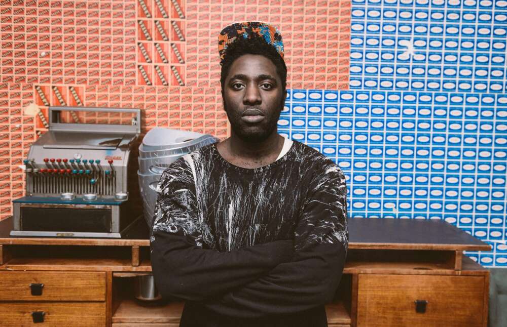 Kele Okereke ascolta il nuovo singolo “Yemaya” Deer Waves